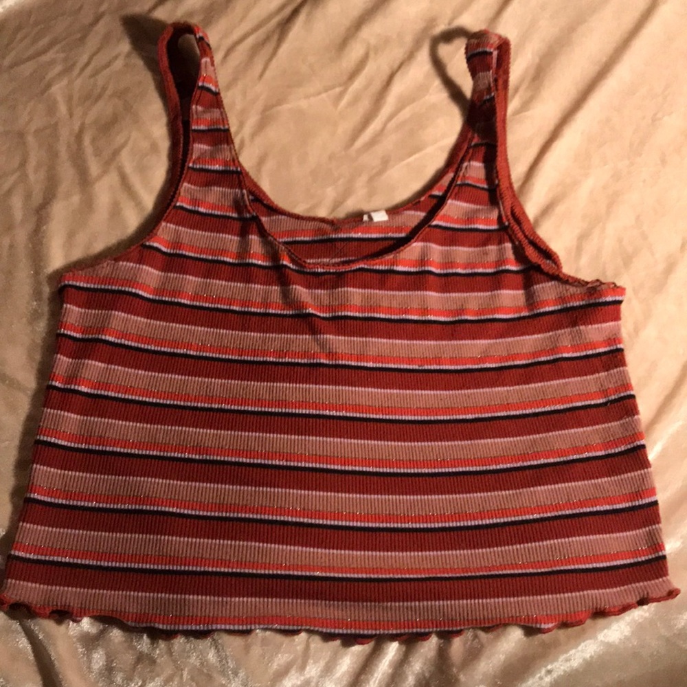Crop top